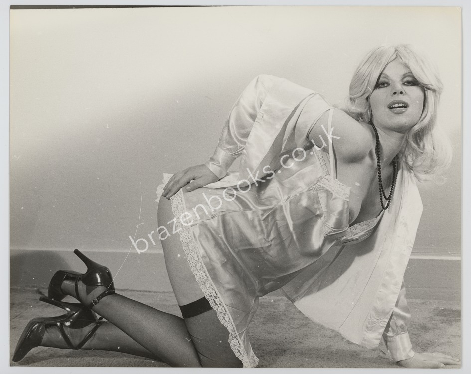 Bondage and Spanking Pictures From The Ken Rush Glamour Collection.