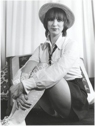 Glamour Pin-Up Porn Prints From The 1970s