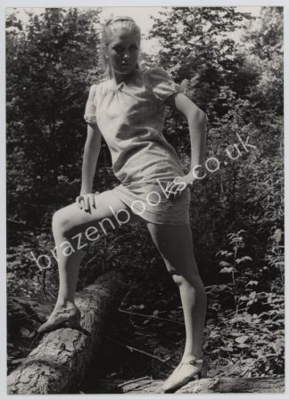 Mystery Model - Original 1960s Prints From Spick and Span